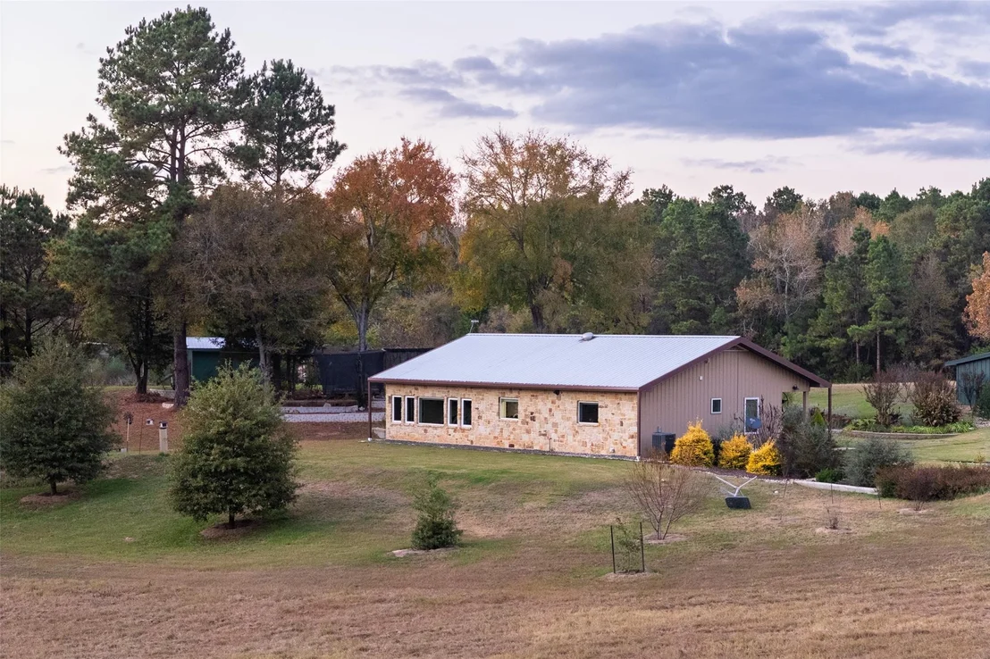 Photo of 640 County Road 4910