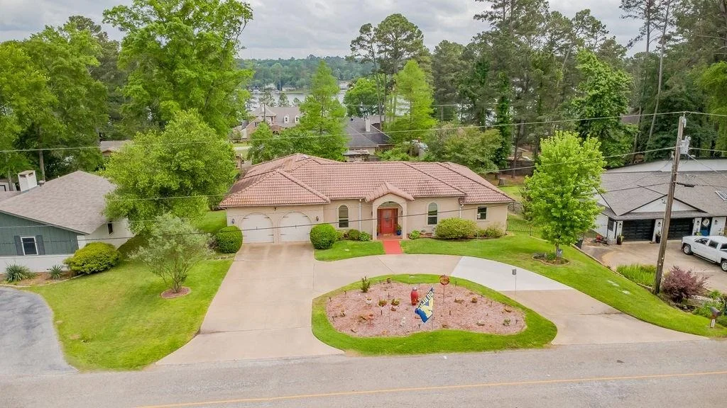 Photo of 1363 Bridle Path Lane