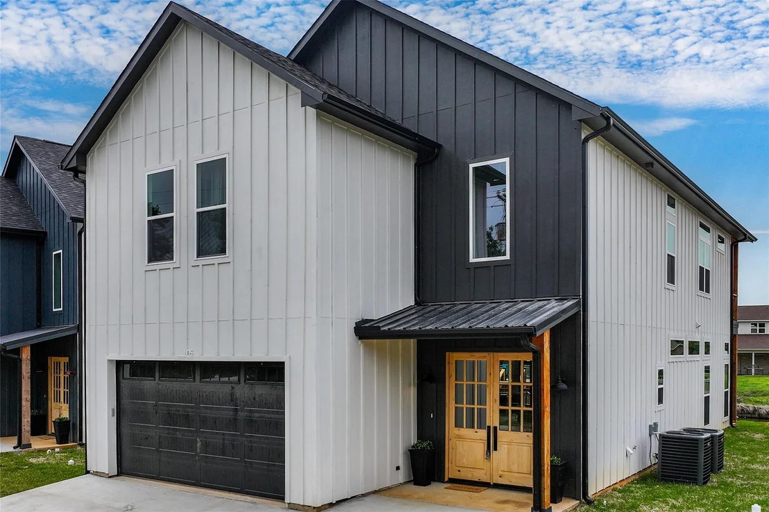 Photo of 105 Hilltop Drive
