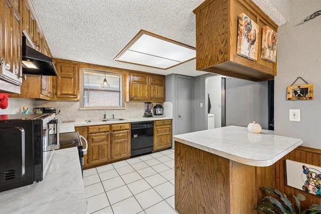 Photo of 301 Southlake Drive