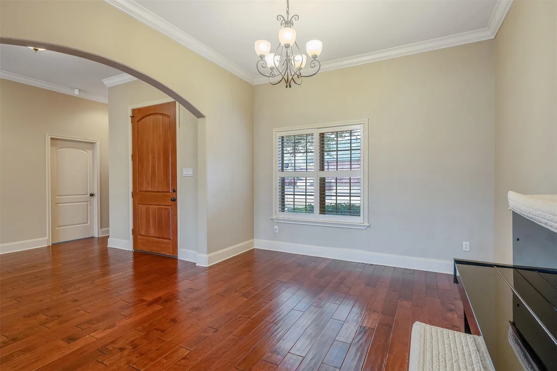 Photo of 6526 Ashmore