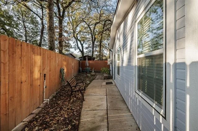 Photo of 9953 Greentree Lane
