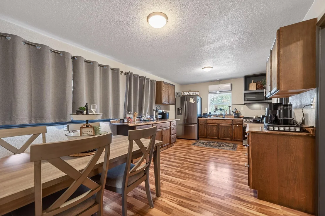Photo of 6938 County Road 3512