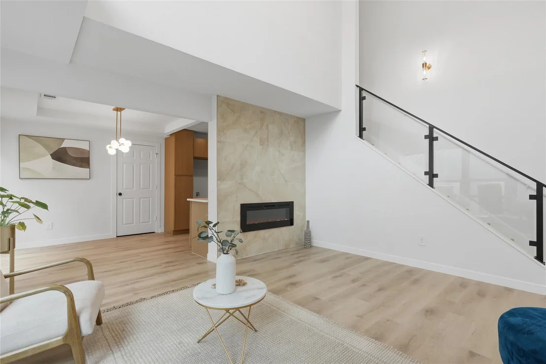 Photo of 17118 Planters Row