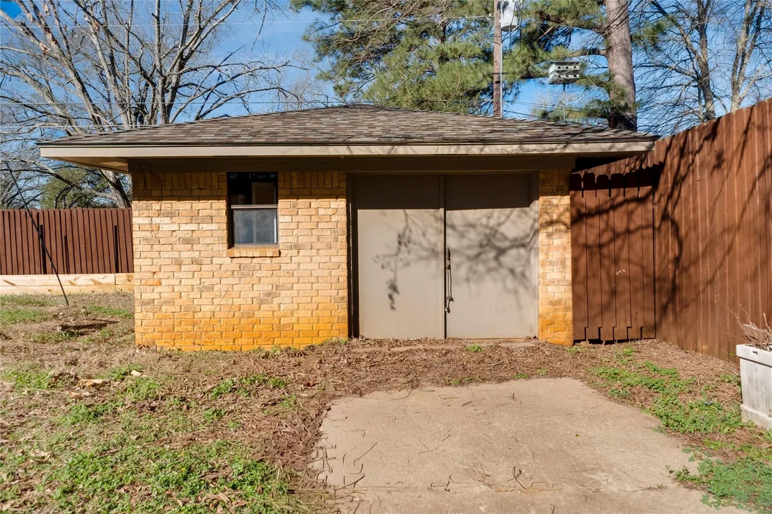 Photo of 2213 Melissa Drive