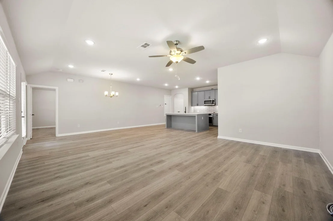 Photo of 2409 Pacific Avenue