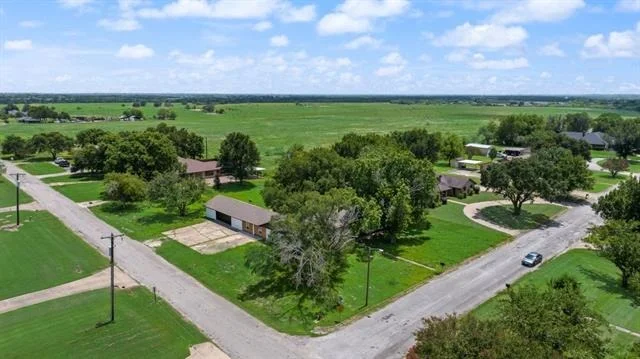 Photo of 906 Mesquite Lane