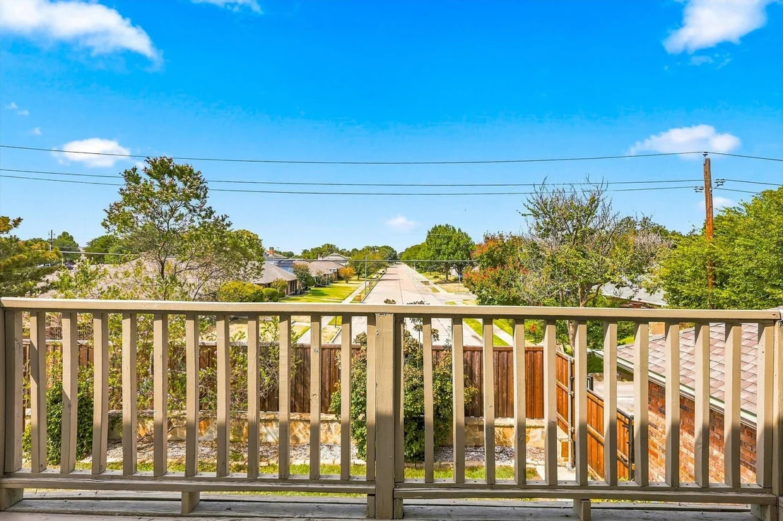 Photo of 1222 Dentonshire Drive