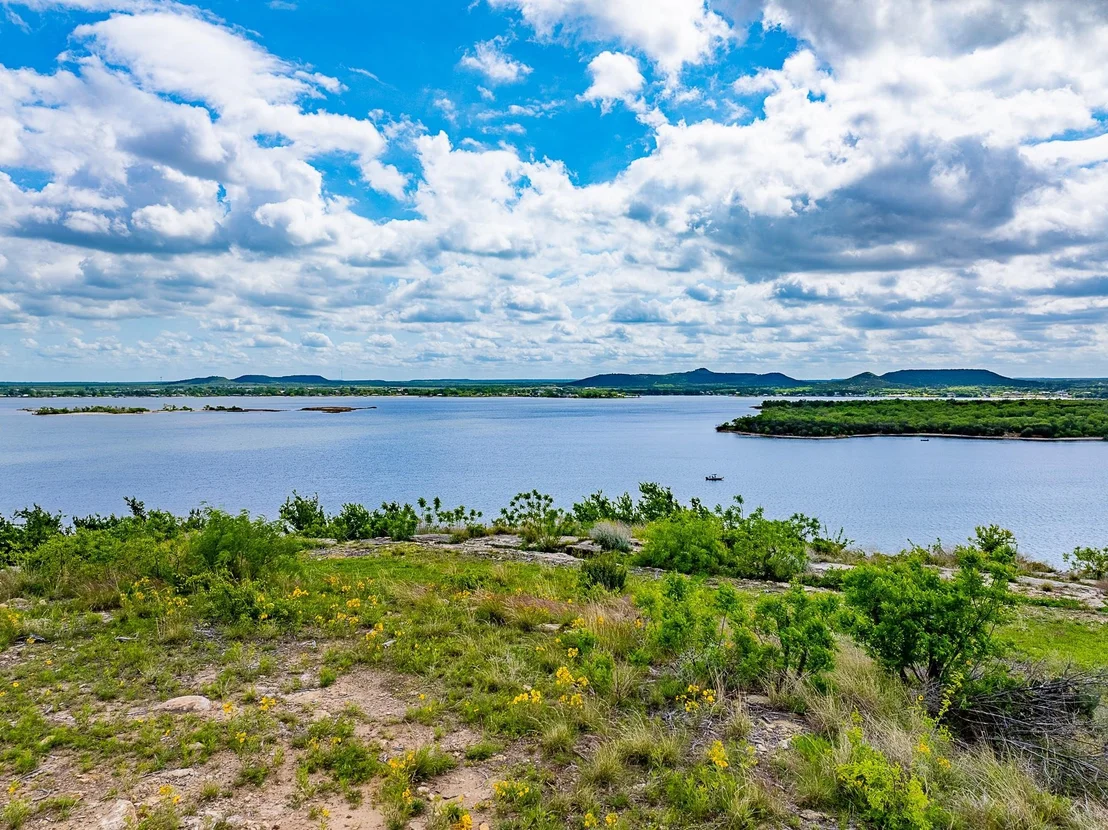 Photo of 909 Clearwater Point
