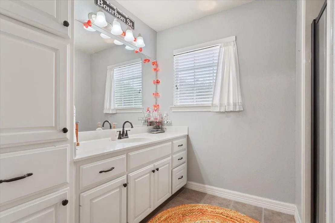 Photo of 5616 Landsdown Drive