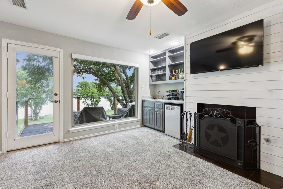 Photo of 4414 Scenic Drive