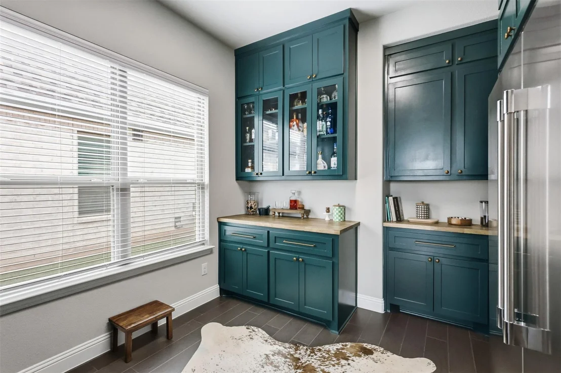 Photo of 3437 Ridgecross Drive