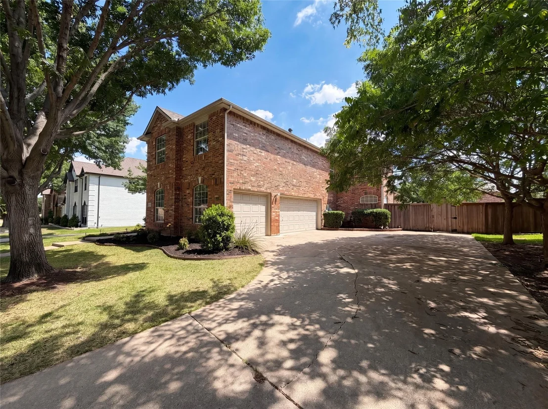Photo of 2211 Dana Drive