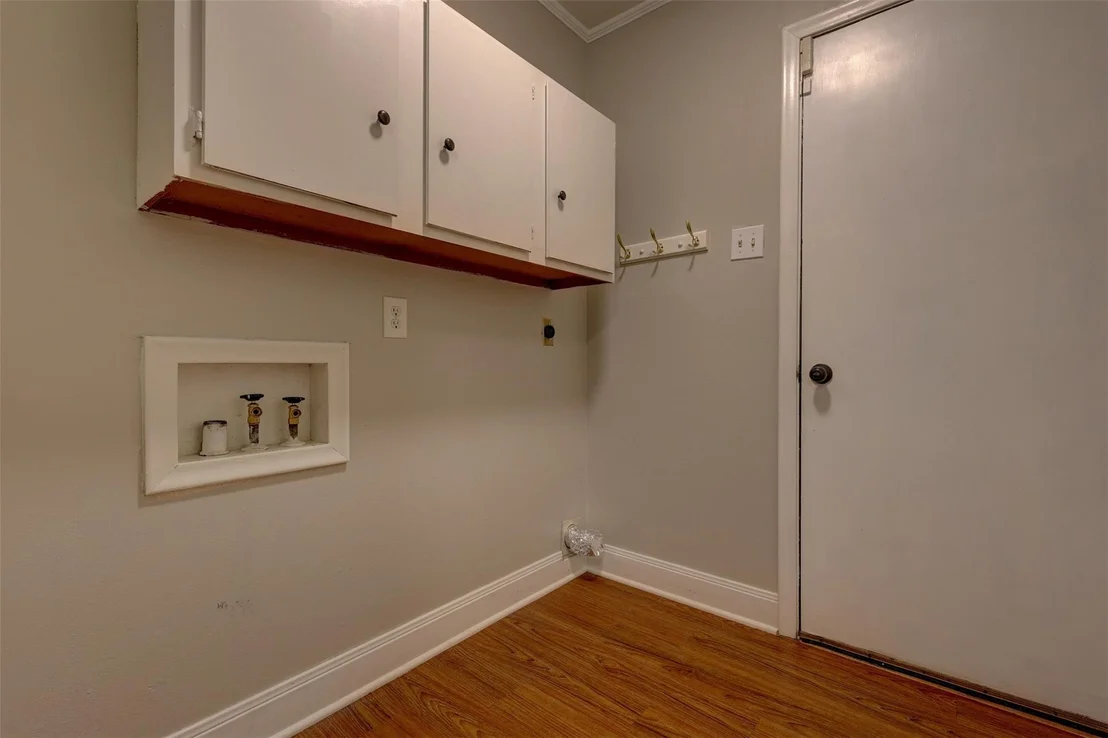 Photo of 2012 Mountainview Drive