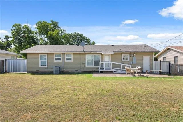 Photo of 4617 Colonial Avenue