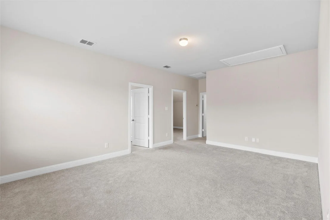 Photo of 576 Spruce Trail