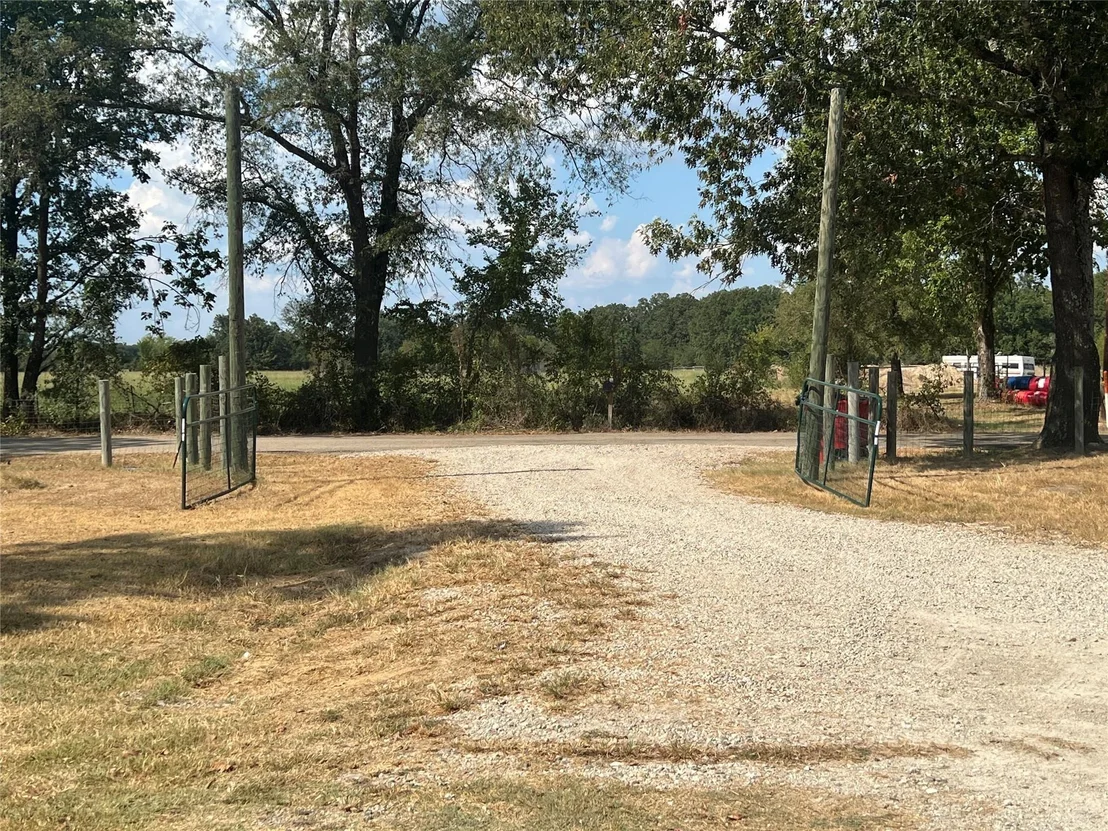 Photo of 194 CR 2220