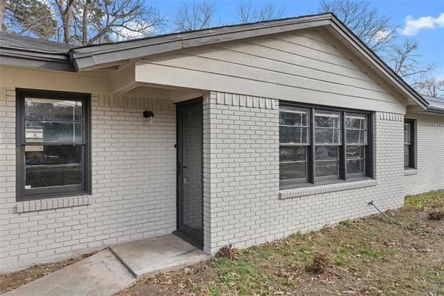 Photo of 602 Enfield Drive