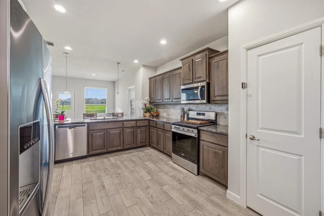 Photo of 1106 Burlingame Drive