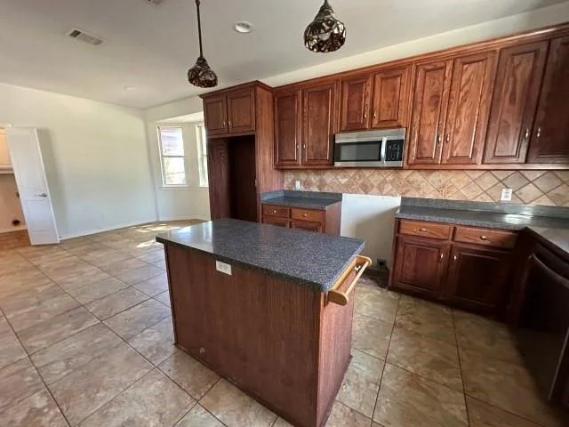 Photo of 104 Dovehill Circle