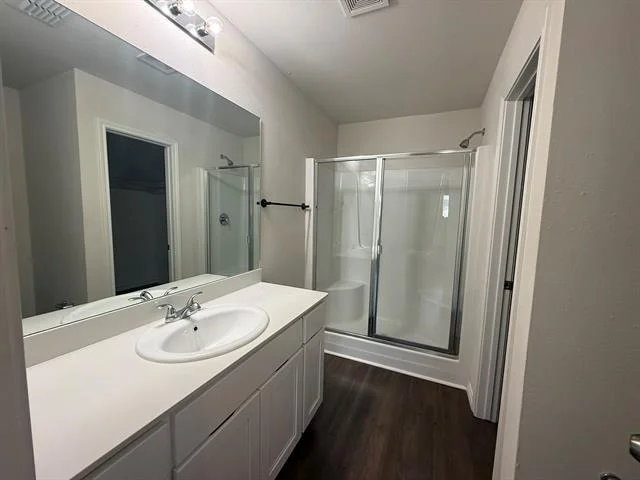 Photo of 7649 Vineyard Drive