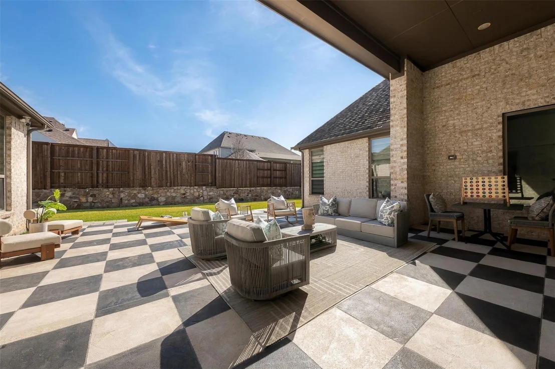 Photo of 4671 Summerville Lane