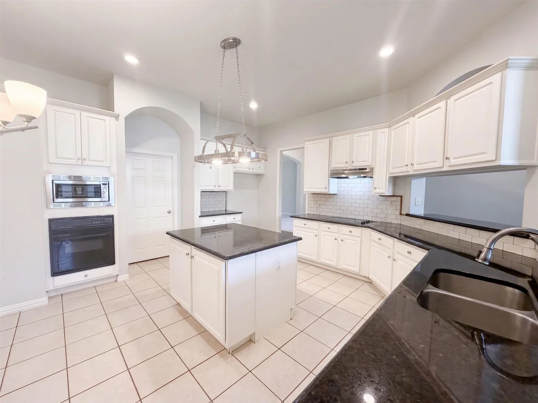 Photo of 6 Cimarron Court