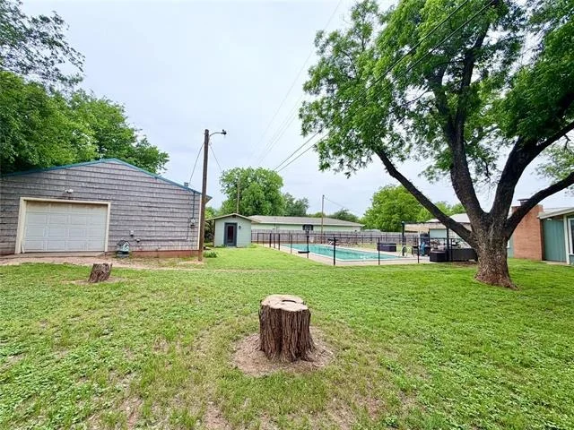 Photo of 809 S Leggett Drive