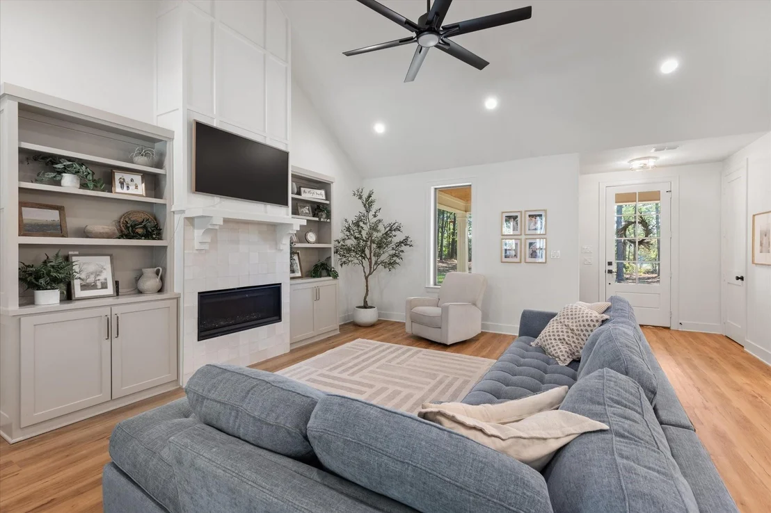 Photo of 200 Maple Springs Rd