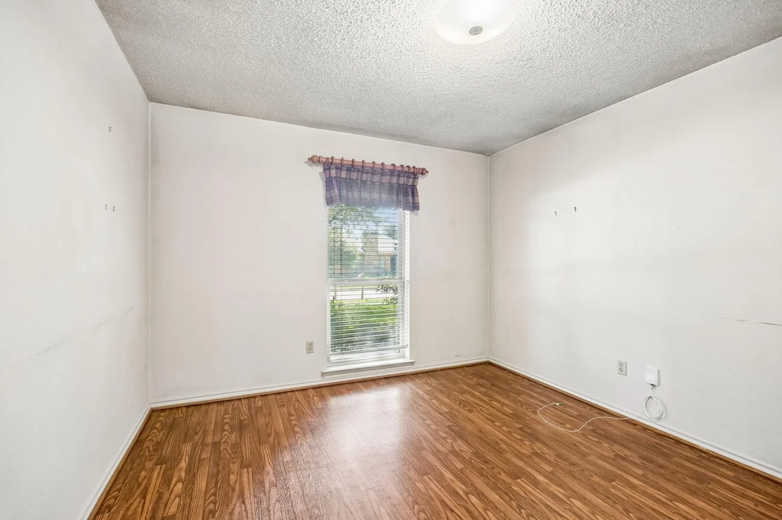Photo of 505 Fireside Drive