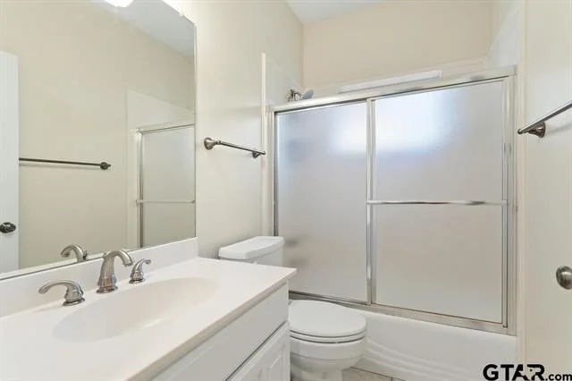Photo of 1620 Brookhollow Drive
