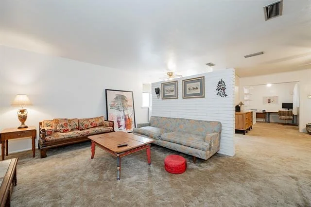 Photo of 1759 Gross Road
