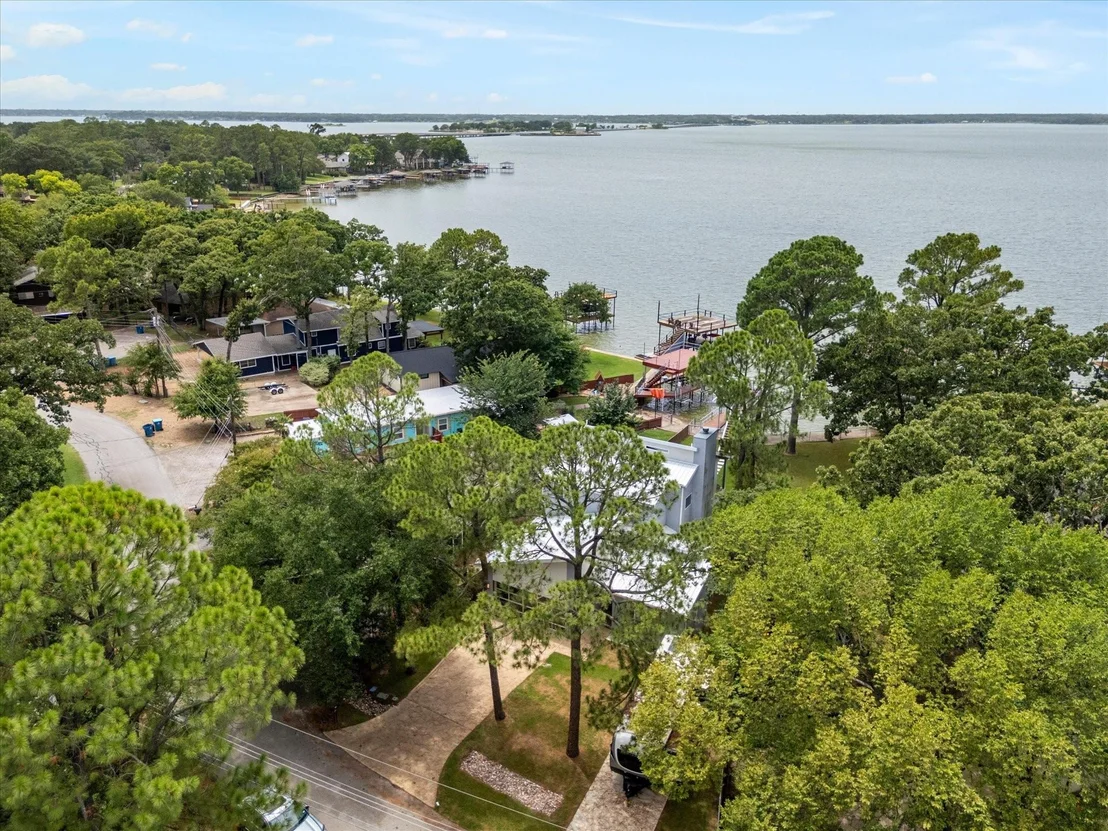 Photo of 130 Harbor Drive