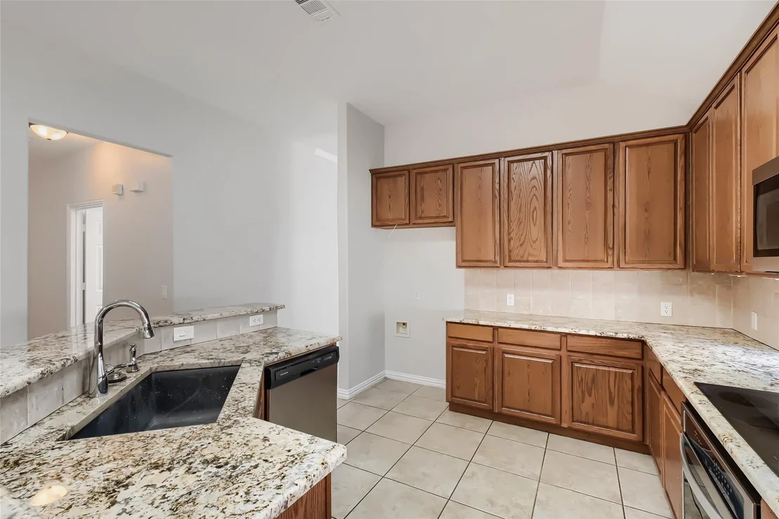 Photo of 1208 Dover Heights Trail