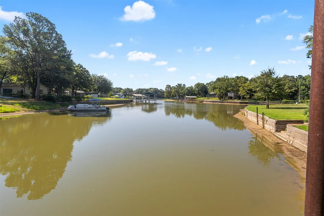 Photo of 7108 Apache Circle