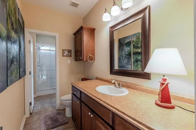 Photo of 1002 Cedar Drive
