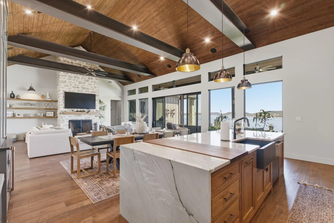 Photo of 5405 Edgewater Drive