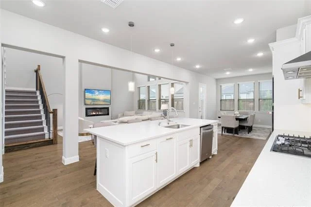 Photo of 895 Panorama Drive