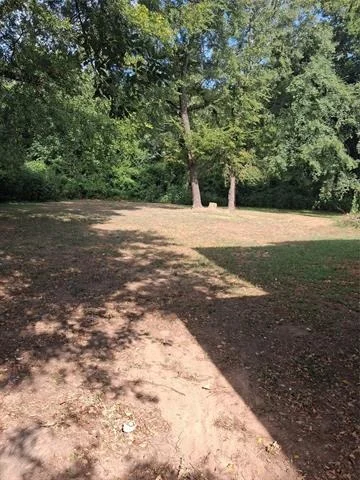 Photo of 1512 Crescent Drive
