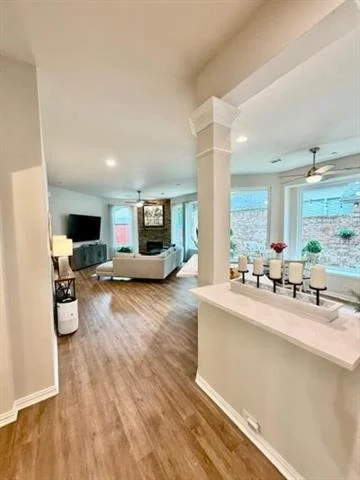 Photo of 2433 Folkstone Way