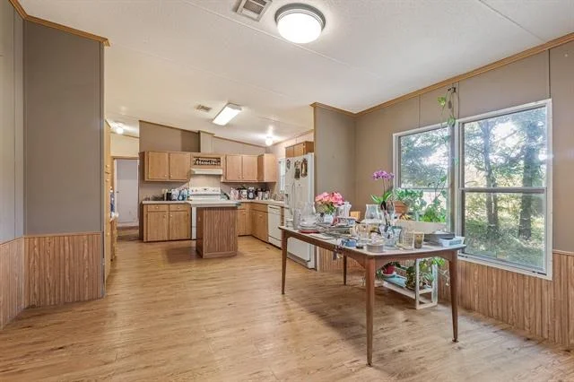 Photo of 14160 Clark Lane