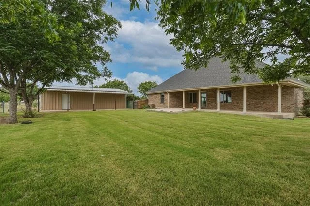 Photo of 165 Sanford Lane
