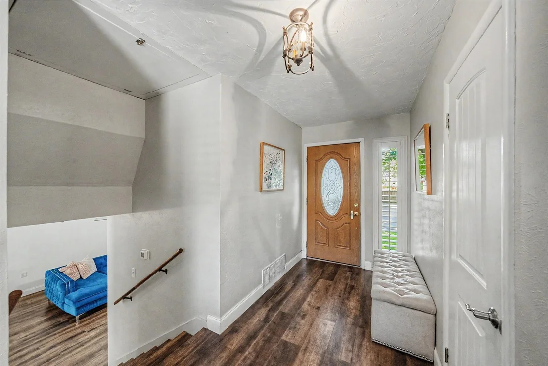 Photo of 509 Westcliff Drive