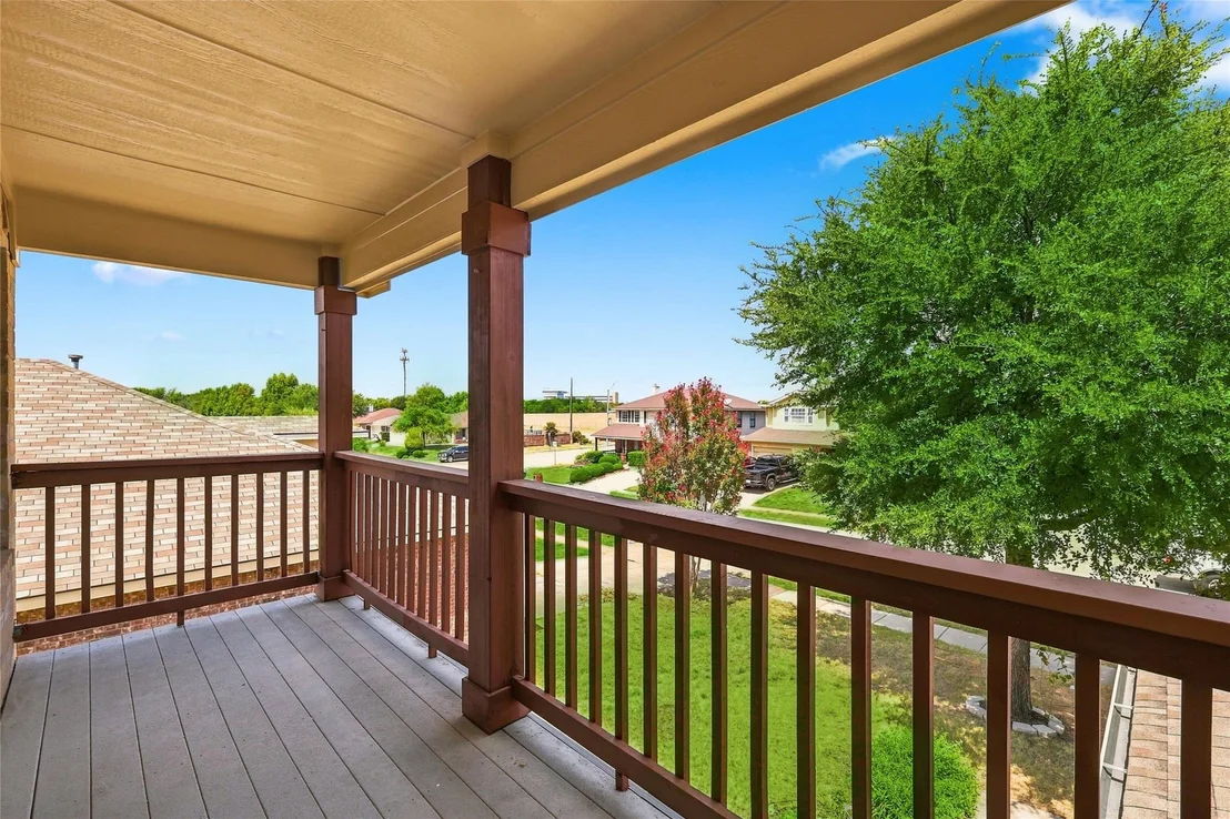 Photo of 2425 Glenhaven Drive