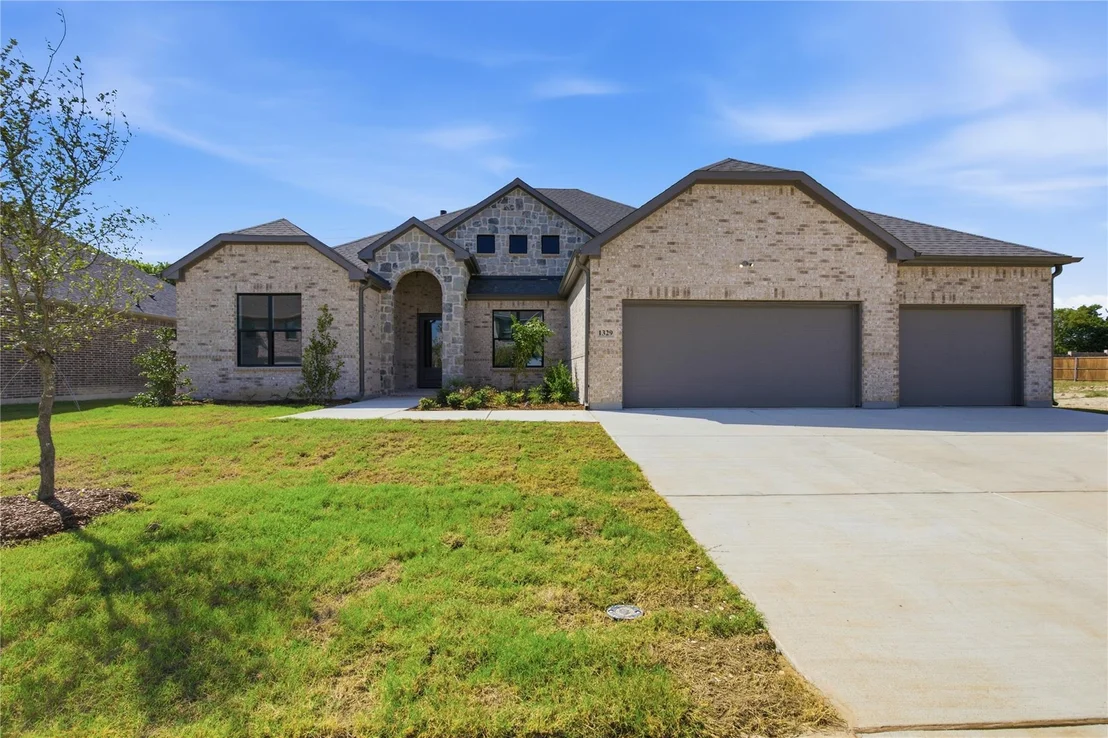 Photo of 1329 Benjamin Trail