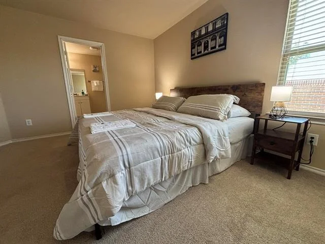 Photo of 912 Platinum Drive