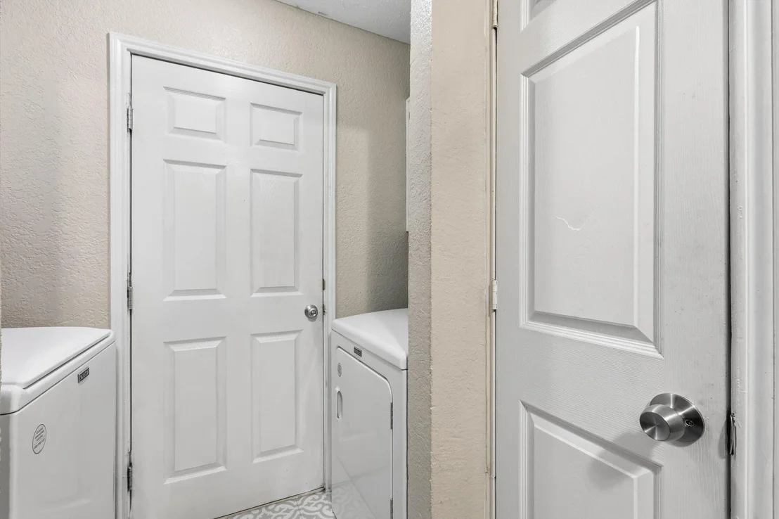 Photo of 1312 Hackamore Street