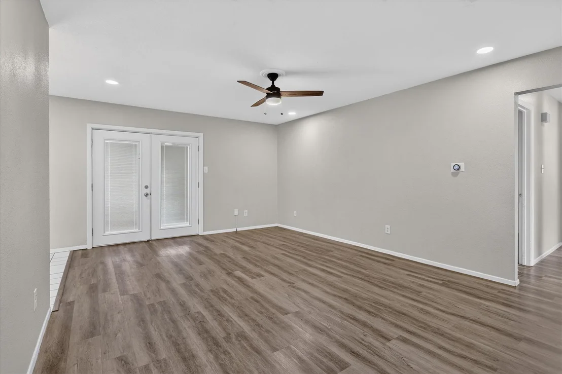 Photo of 628 Lisa Street