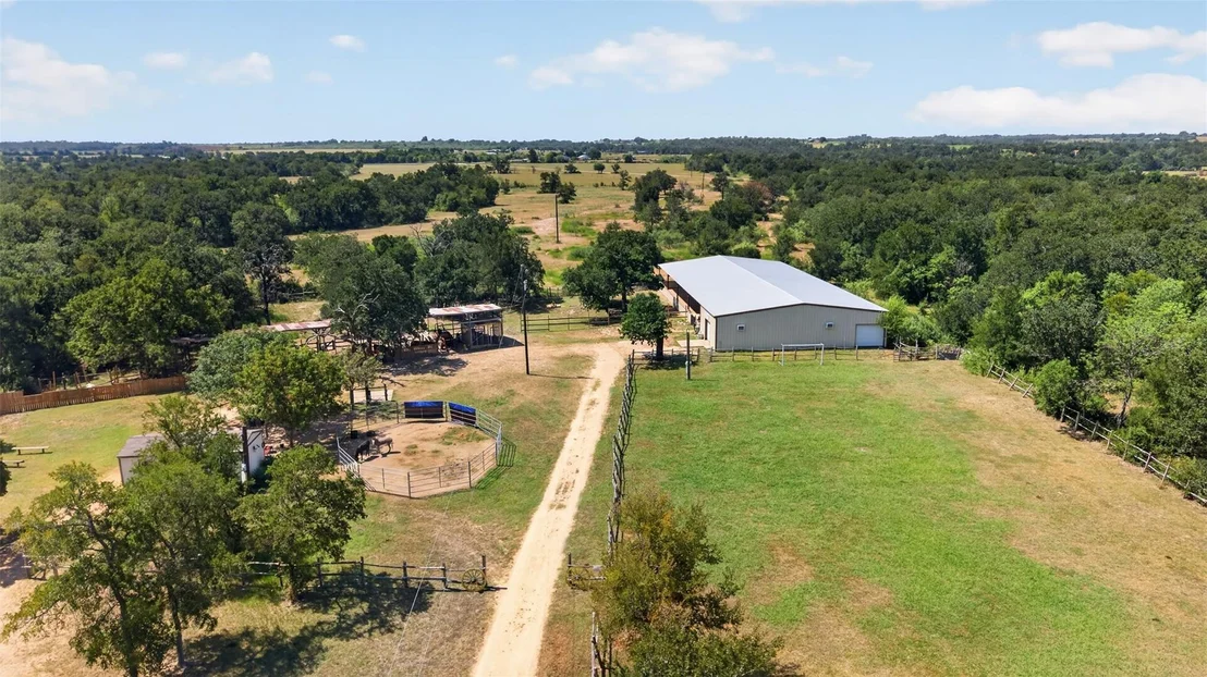 Photo of 2274 County Road 203 Loop