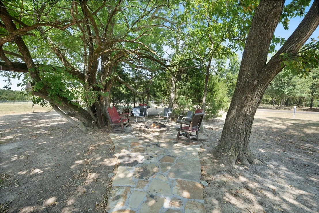 Photo of 230 CR 1739